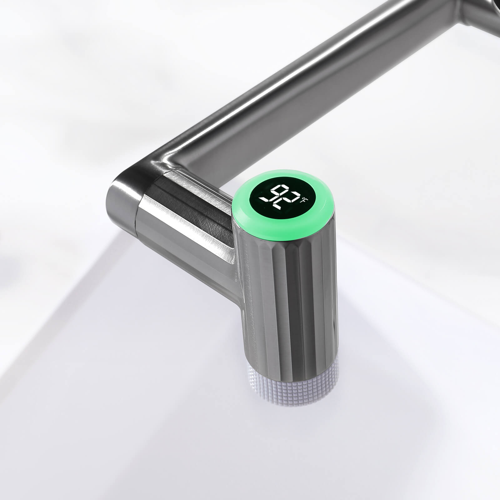 Lefton 1080° Rotatable Single - Hole Bathroom Faucet With Temperature Display - BF2208 - PRO - Bathroom Faucets - Lefton Home