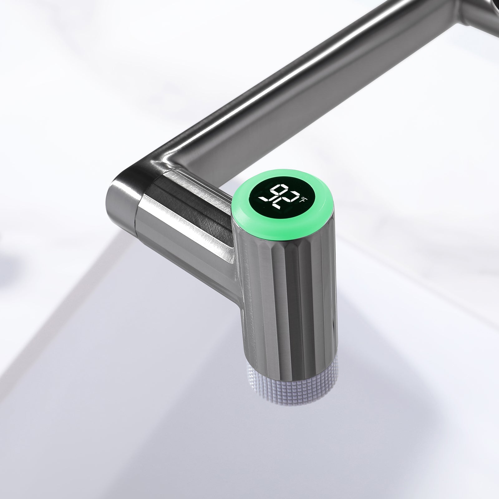 Lefton 1080° Rotatable Single - Hole Bathroom Faucet With Temperature Display - BF2208 - PRO - Bathroom Faucets - Lefton Home