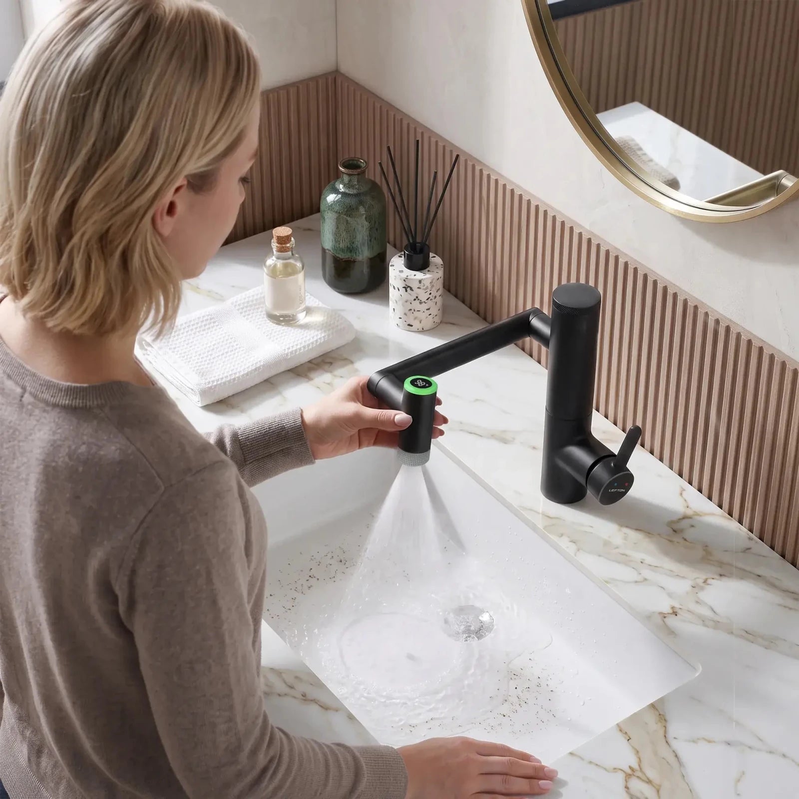 Lefton 1080° Rotating Bathroom Built-in Filter Faucet With Temperature Display-BPF01 -Bathroom Faucets- Lefton Home