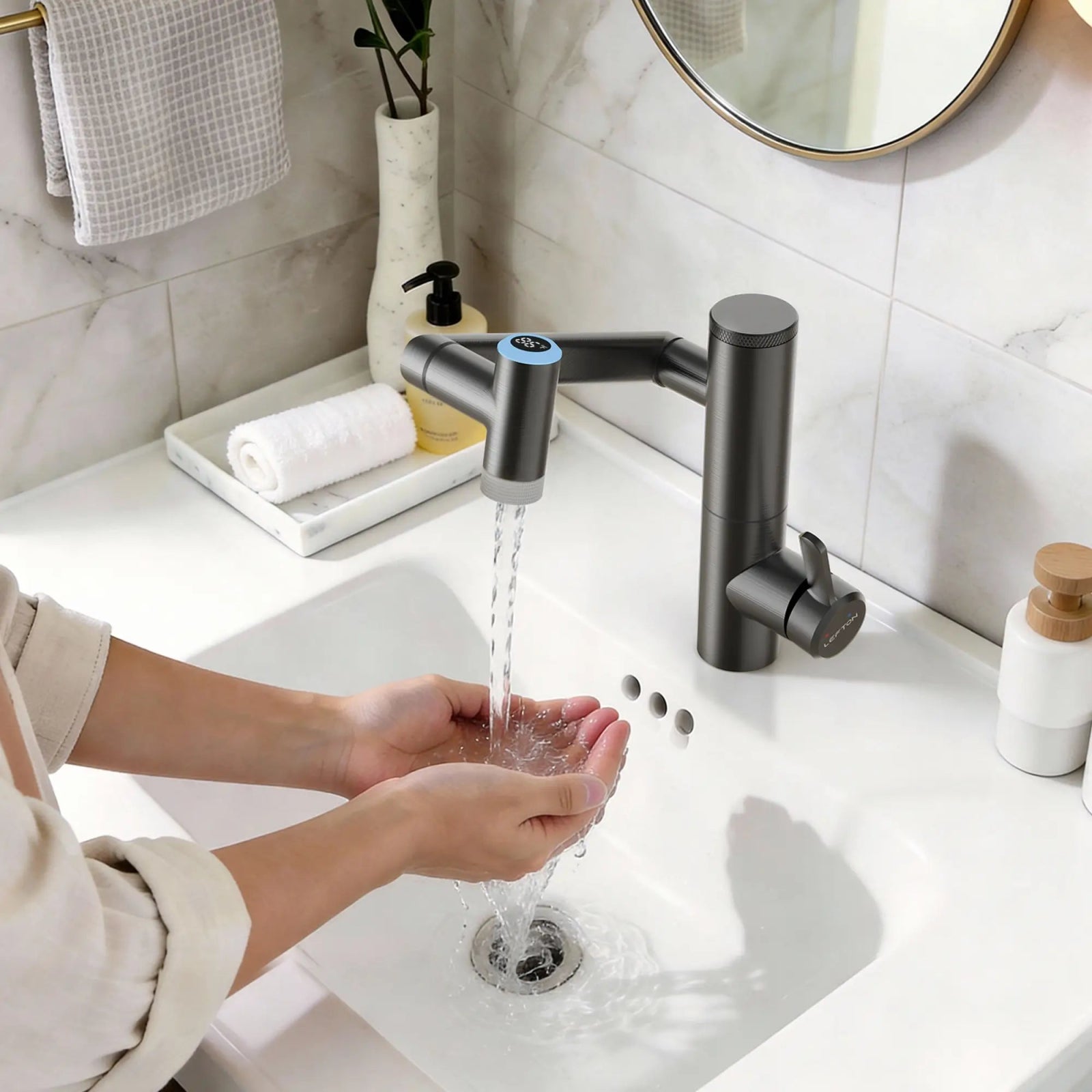 Lefton Single - Handle 1080° Rotating Bathroom Built - in Filter Faucet With Temperature Display - BPF01 - Bathroom Faucets - Lefton Home