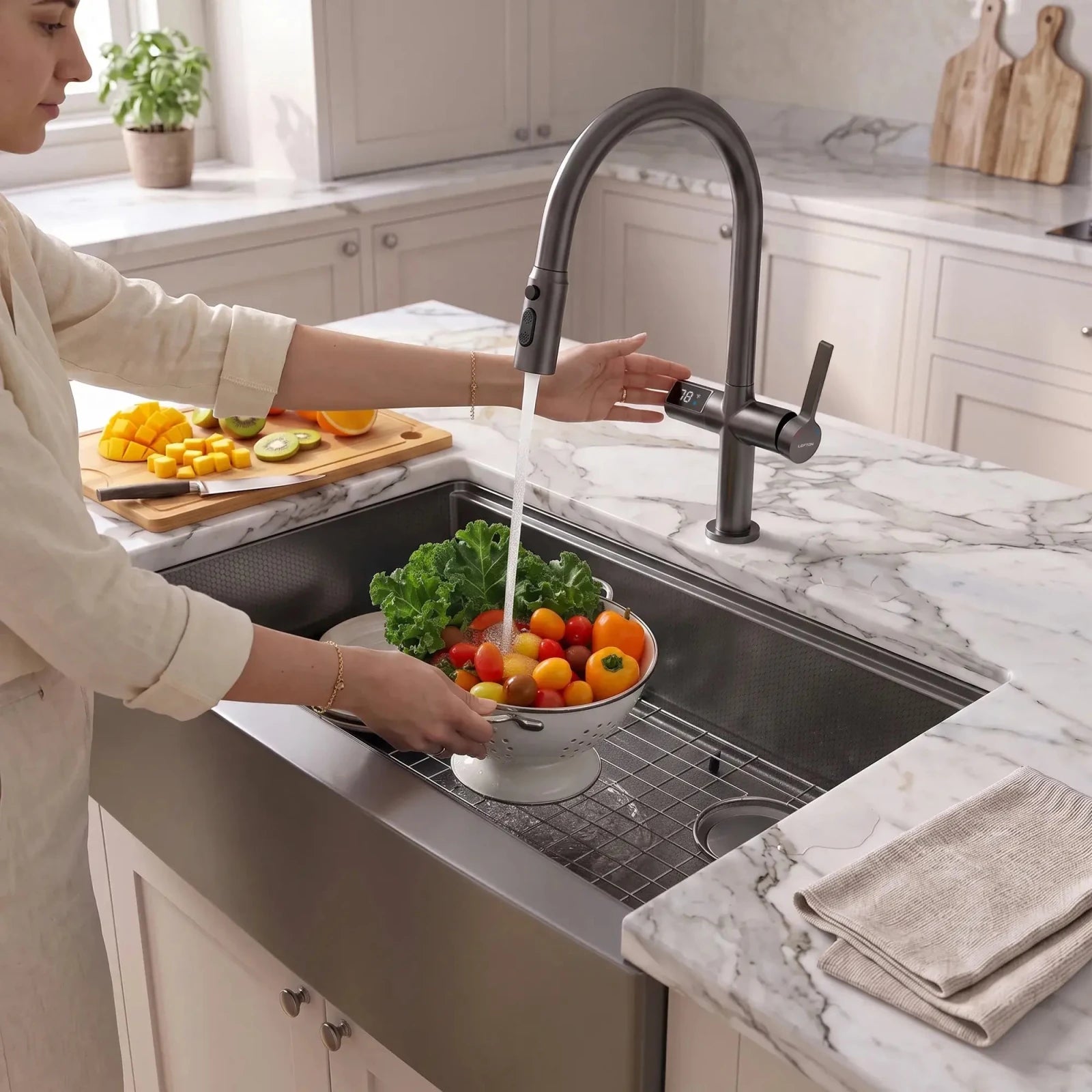 Lefton Touchless Sensor Kitchen Faucet with Temperature Display-KF2206 -Kitchen Faucets- Lefton Home