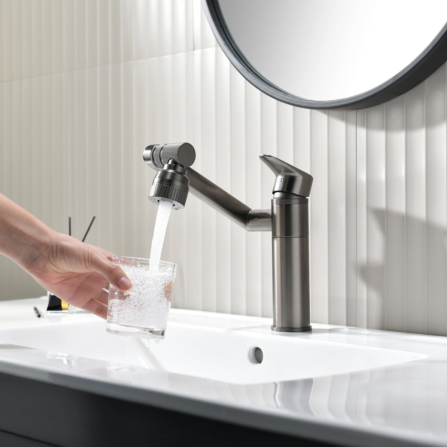 Modern Single-Hole Rotatable Multi-Derectional Faucet-BF2202