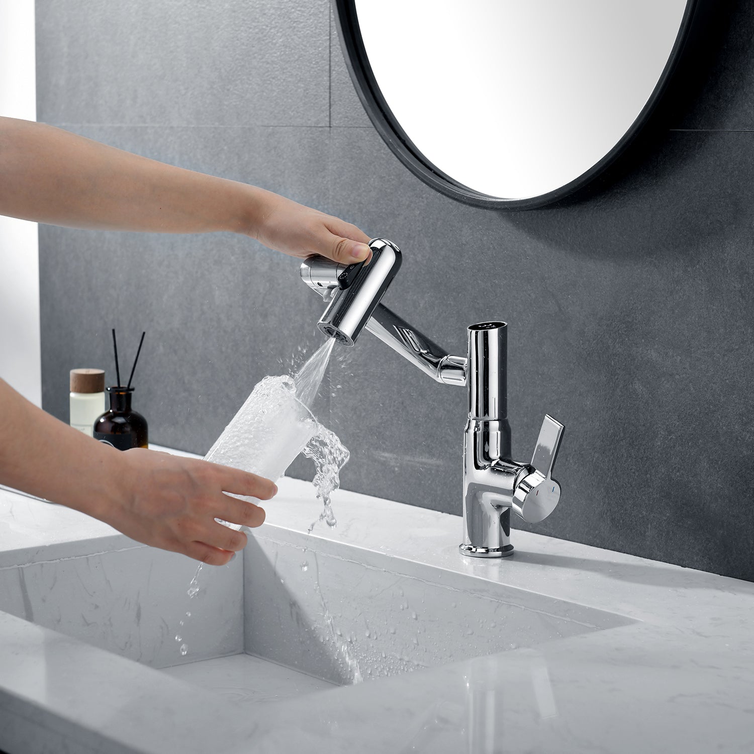 BF2204-1,  Lefton Single-Hole Rotatable Faucet with Temperature Display