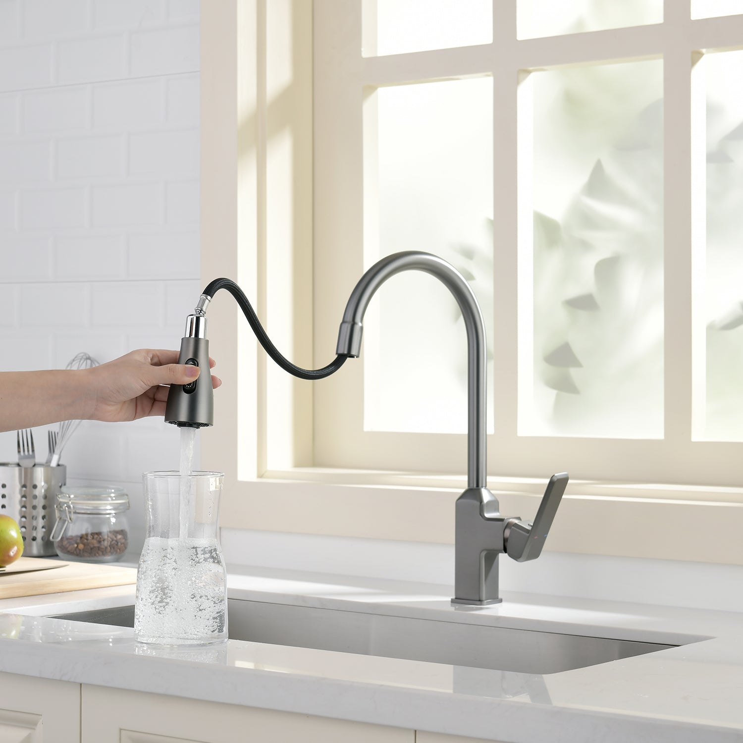 Lefton single handle Kitchen Pull-Down Faucet with 3 Water Outlet Modes-KF2201 -Kitchen Faucets