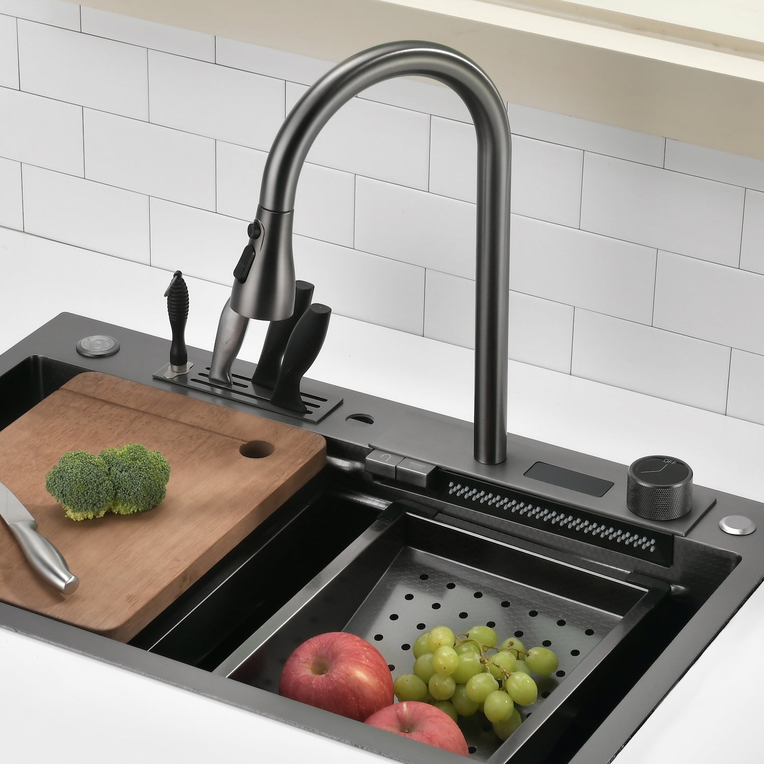 Lefton Single Bowl Workstation Kitchen Sink Set With Digital Temperature Display